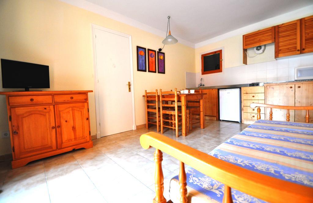 Sant Joan Apartaments - Adults Only Cala'N Blanes  Εξωτερικό φωτογραφία